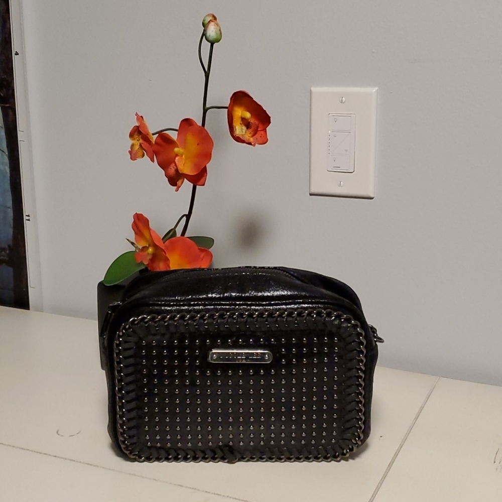 Nicole lee crossbody